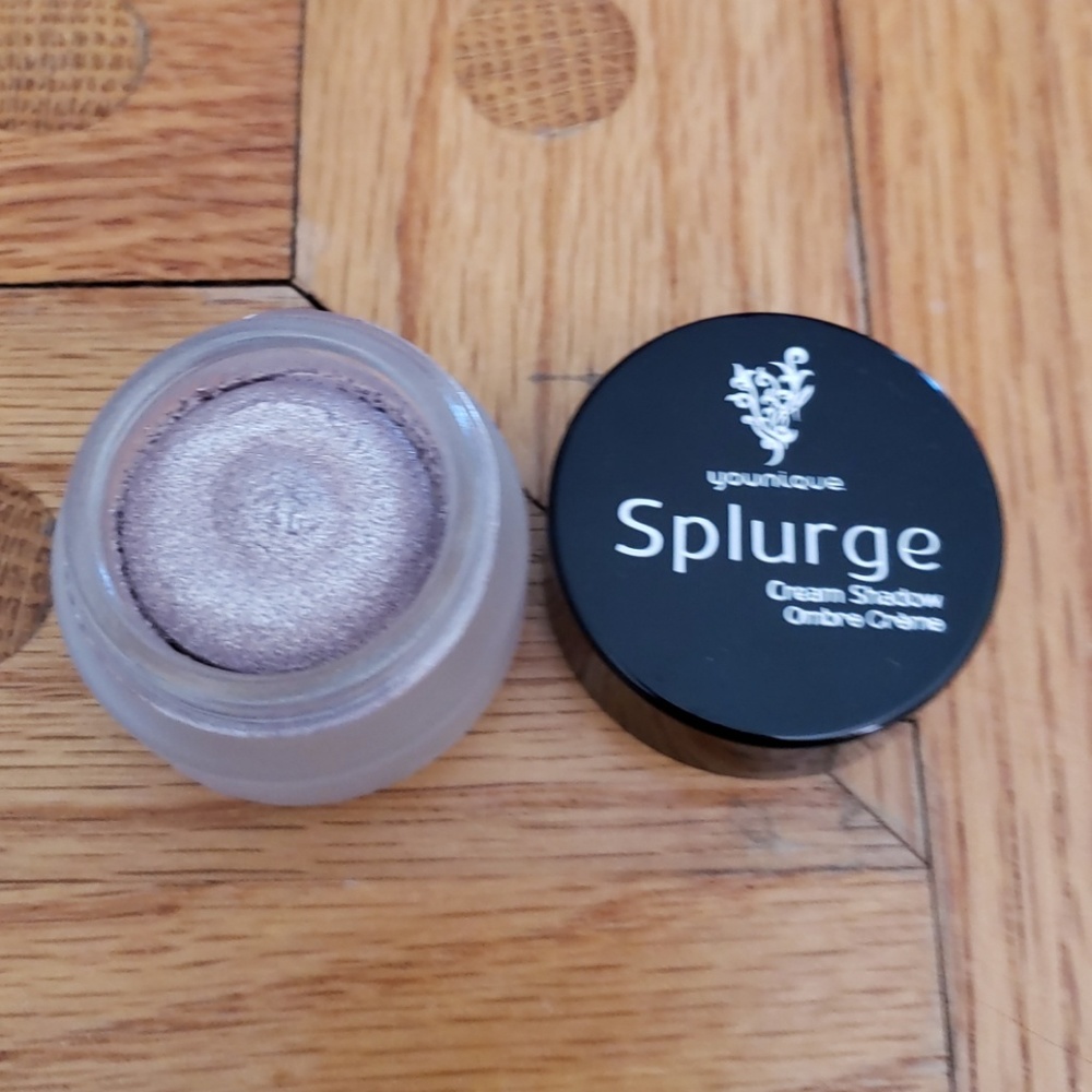 Younique